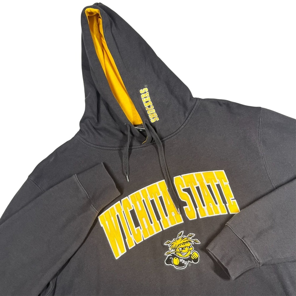 Wichita State University Shockers Pullover Hoodie Mens XL Embroidered Collegiate